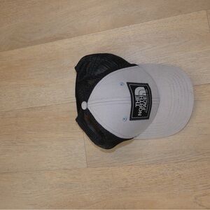 The North Face Light Gray and Black Trucker Hat